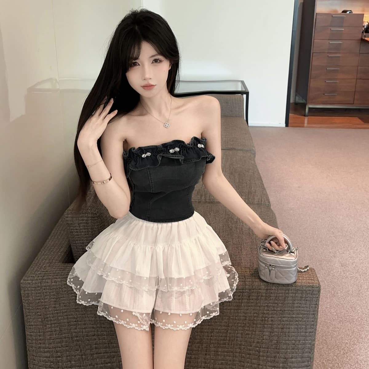 白スカート フリル重ね レースミニスカート