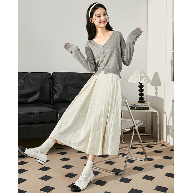 白スカート たっぷりギャザープリーツスカート