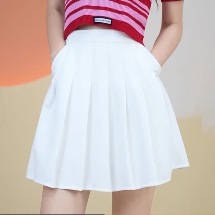 白スカート ふんわりプリーツミニスカート