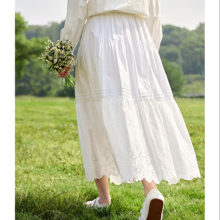 白スカート 刺繍レース ティアードスカート
