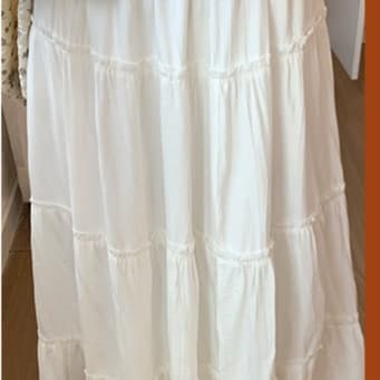 白スカート ふんわり甘やか ティアードスカート