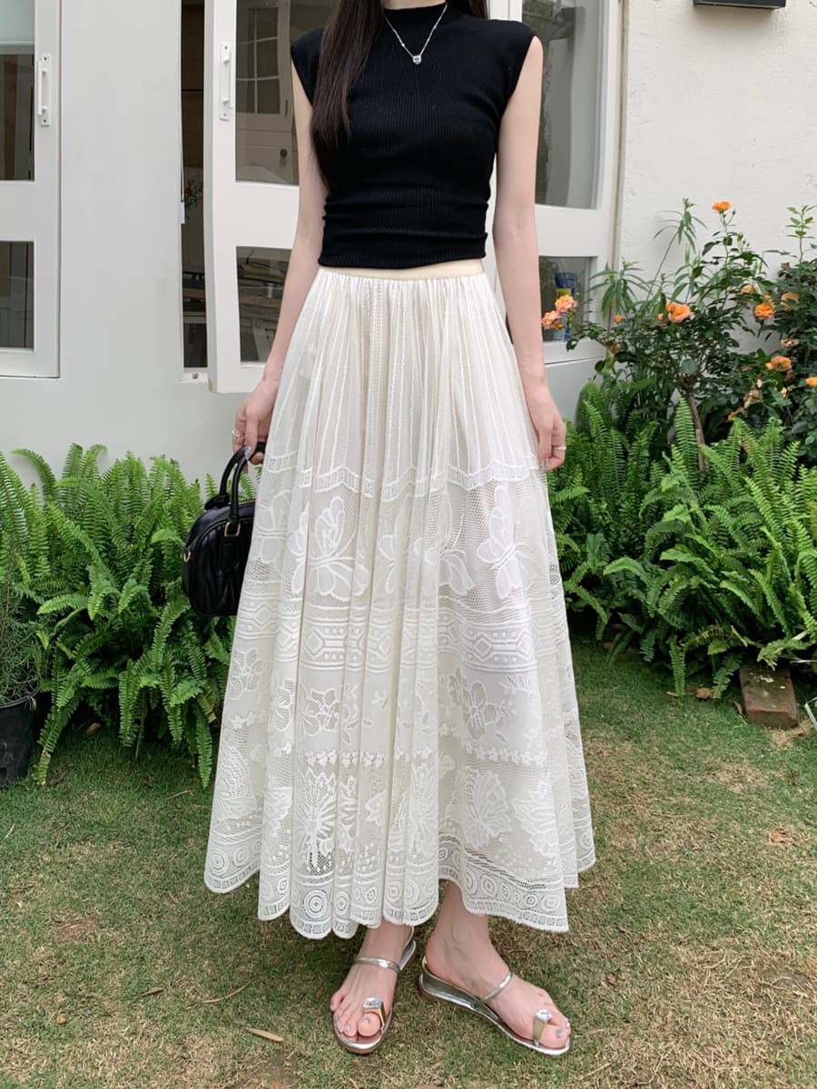 白スカート 蝶々刺繍レース重ねフレアロングスカート