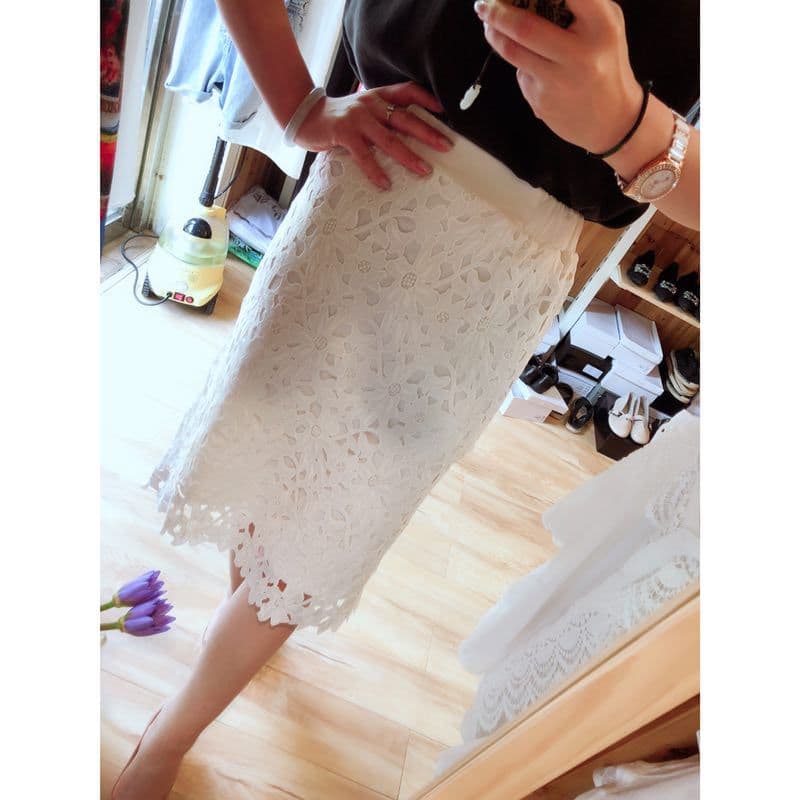 白スカート レース刺繍タイトスカート