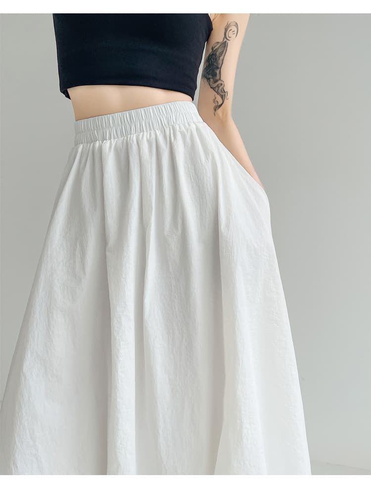 白スカート ふんわりバルーンティアードスカート