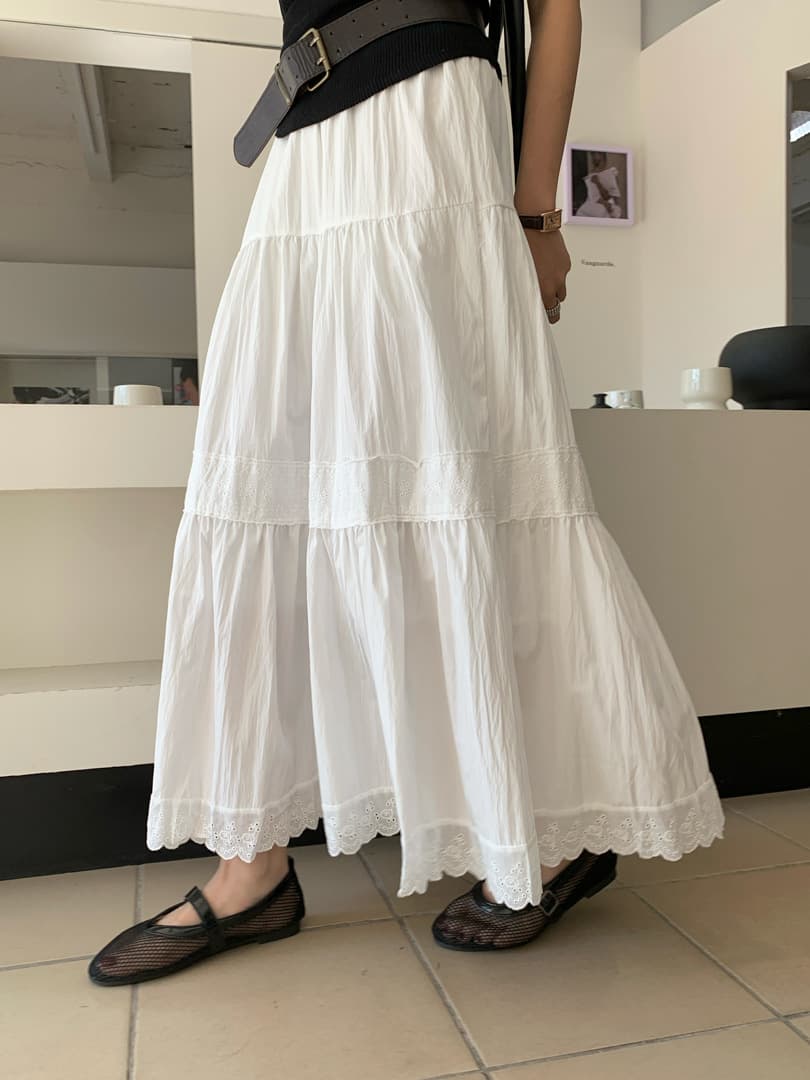 白スカート  ティアード切替えマキシ丈プリーツスカート