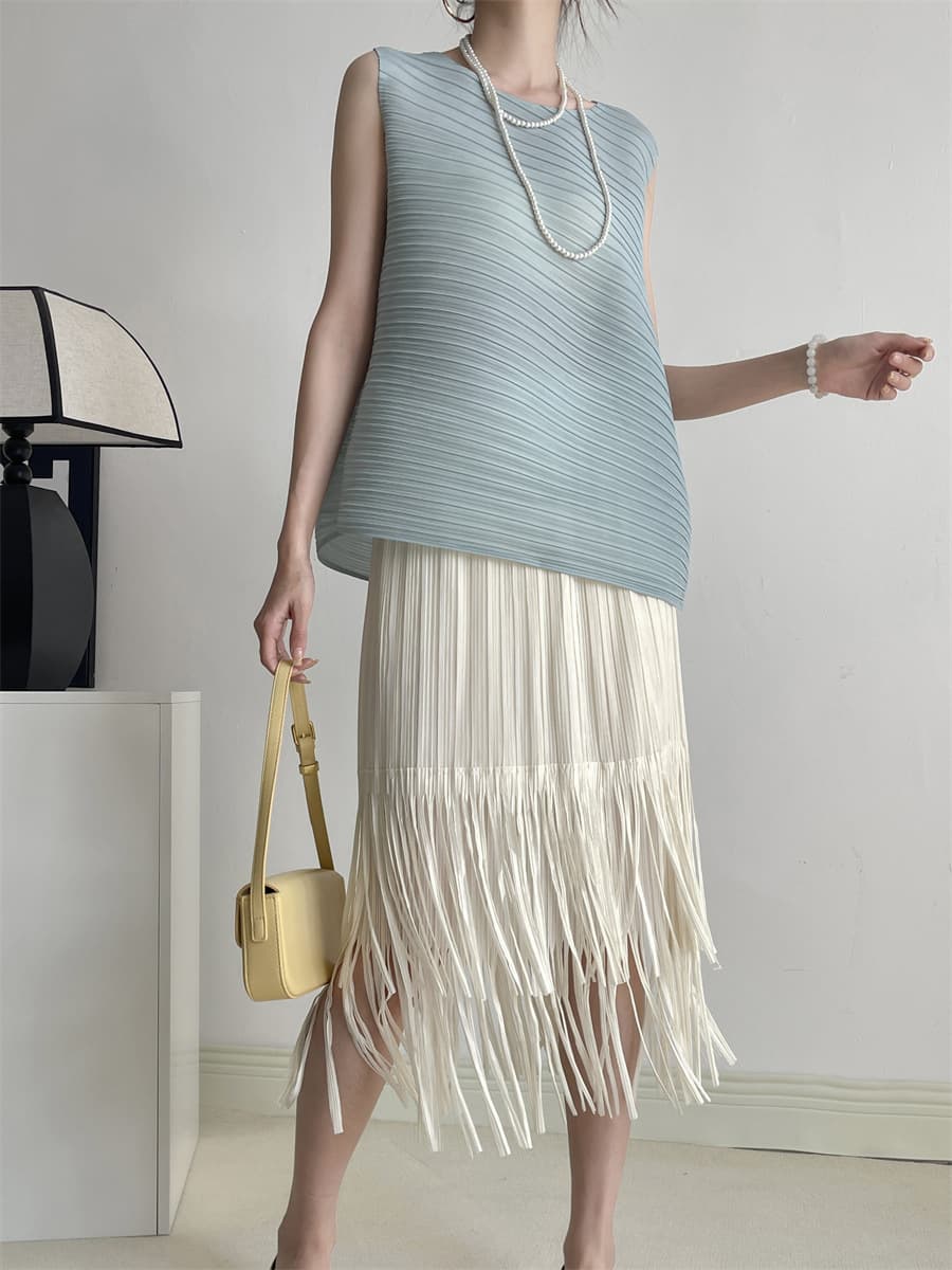 白スカート 流れるフリンジプリーツスカート