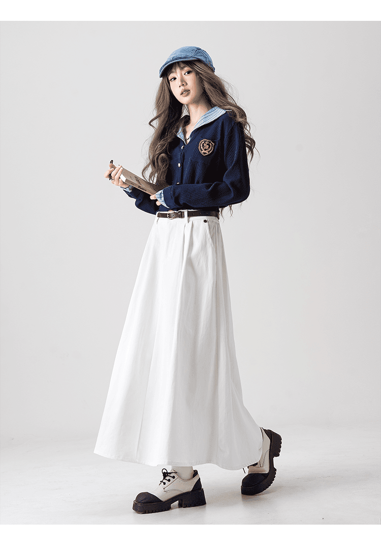 白スカート 優雅なロングフレアスカート