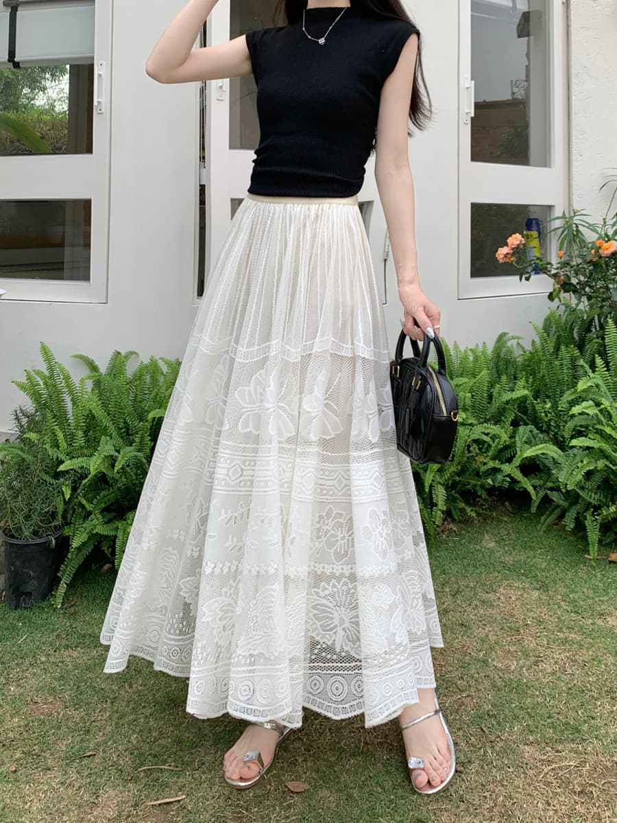白スカート 蝶々刺繍レース重ねフレアロングスカート