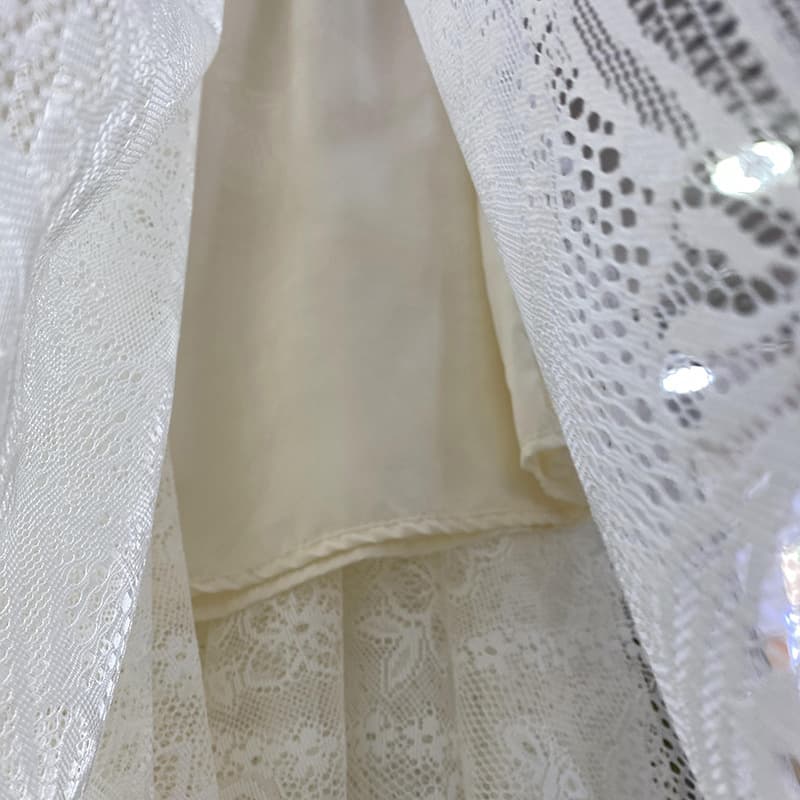 白スカート 蝶々刺繍レース重ねフレアロングスカート