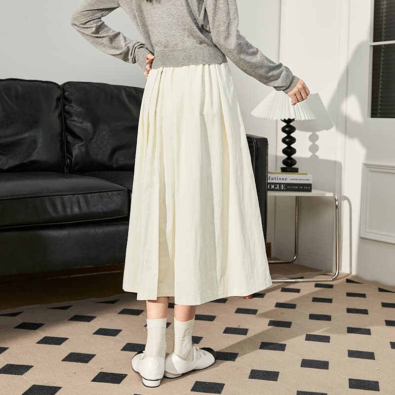 白スカート たっぷりギャザープリーツスカート