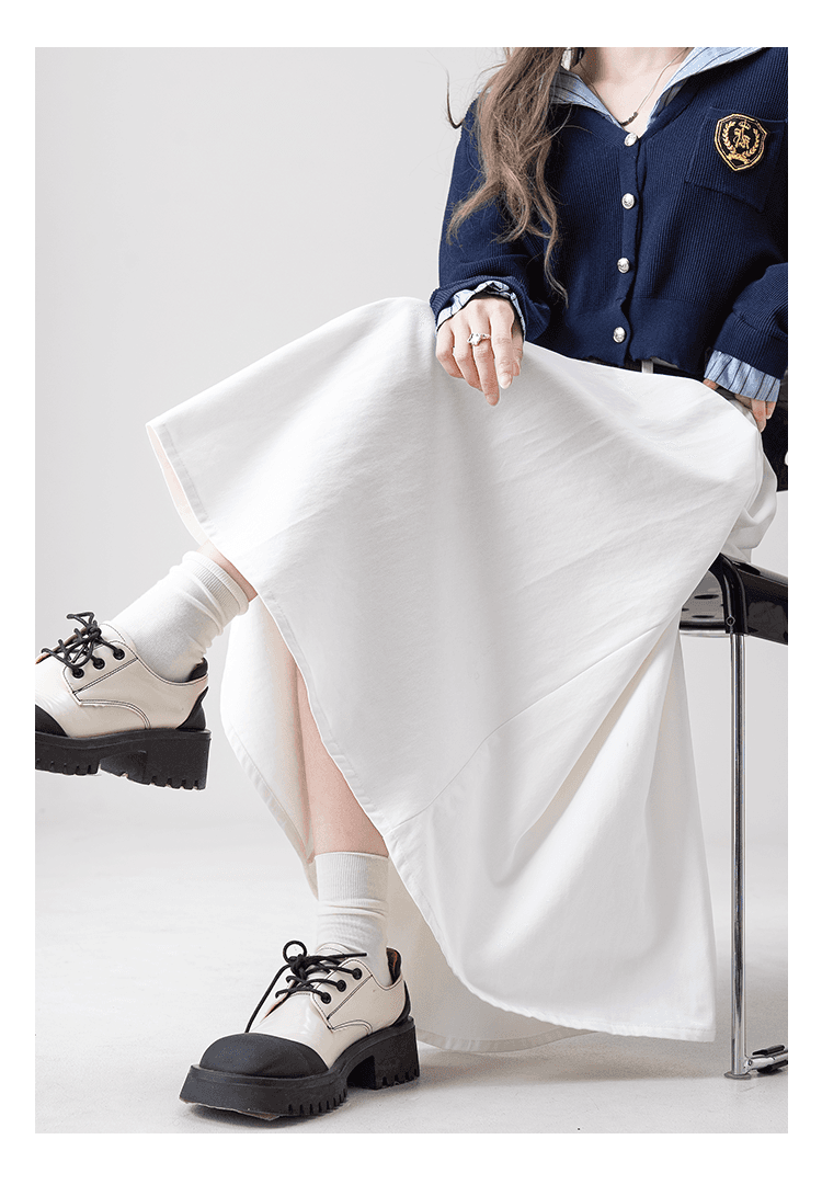白スカート 優雅なロングフレアスカート