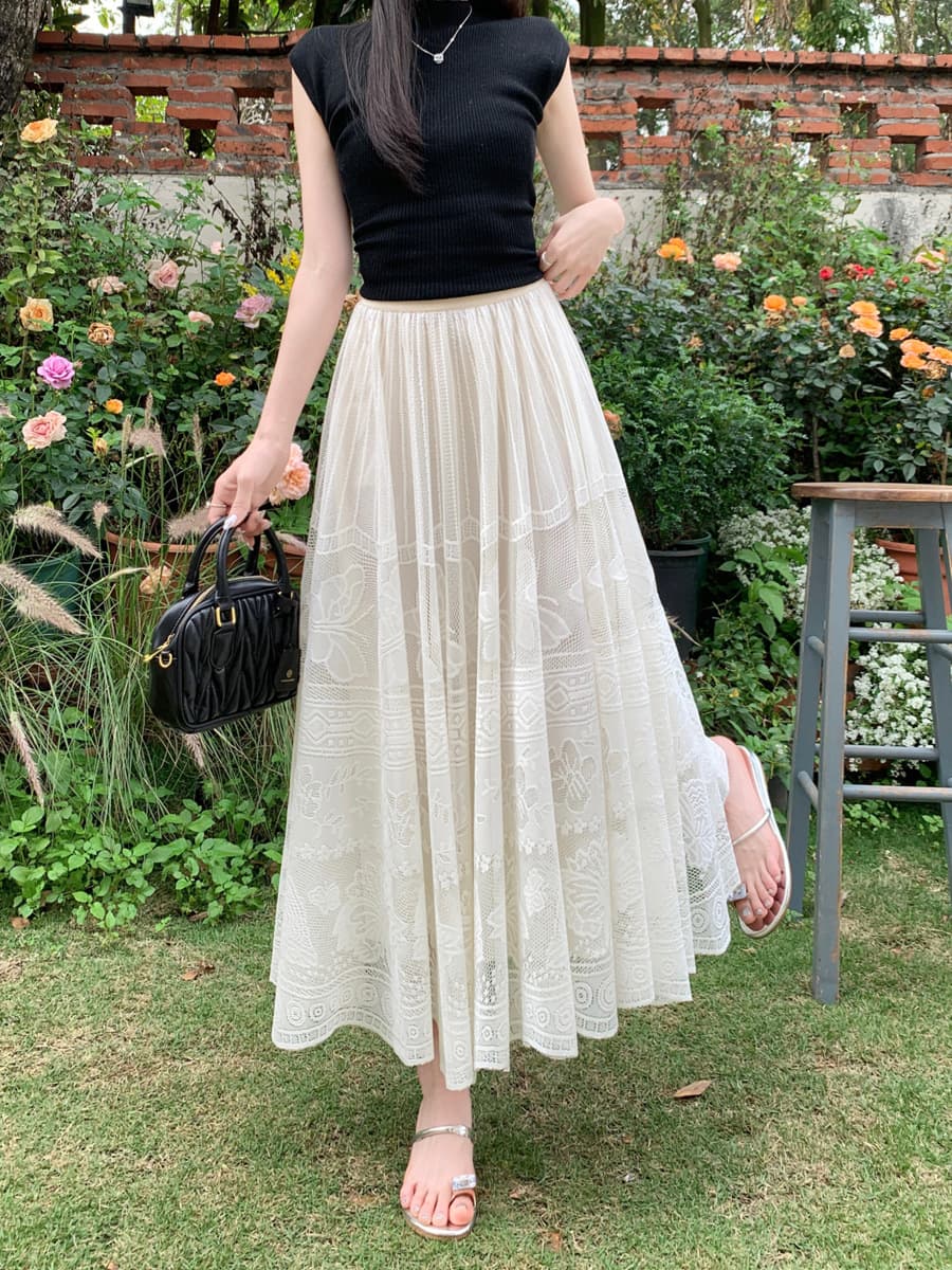 白スカート 蝶々刺繍レース重ねフレアロングスカート