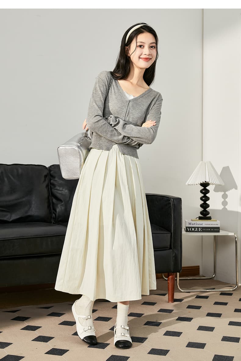 白スカート たっぷりギャザープリーツスカート