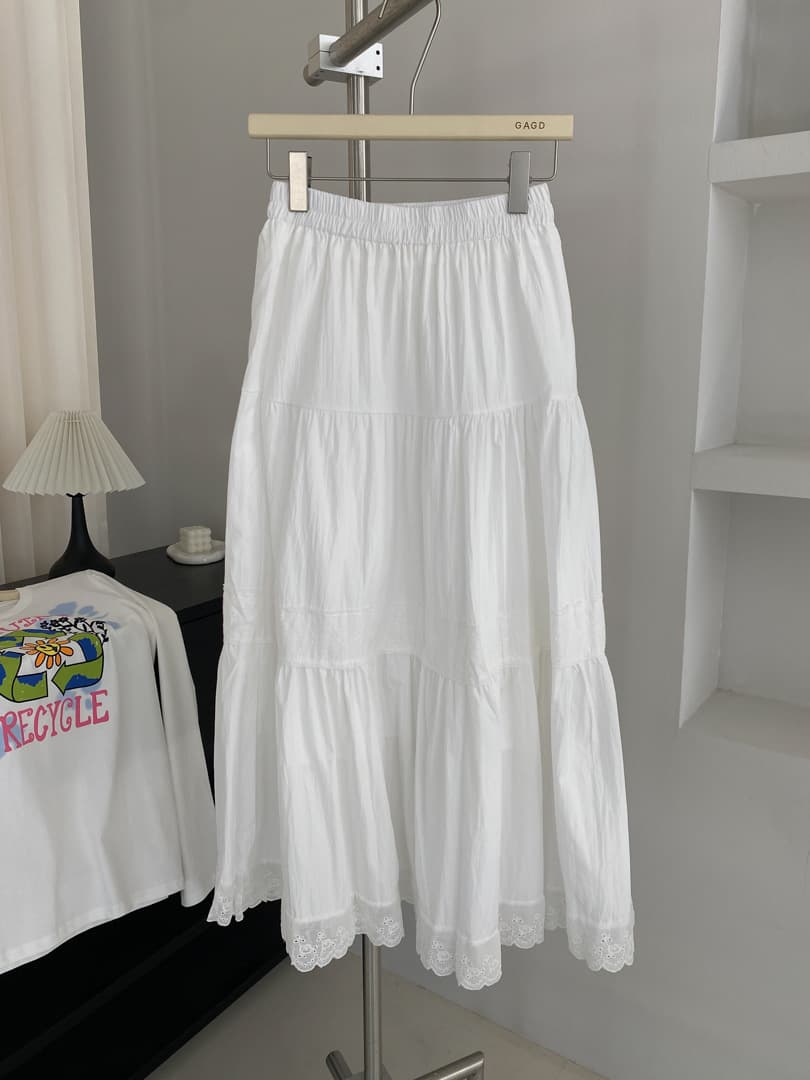 白スカート  ティアード切替えマキシ丈プリーツスカート
