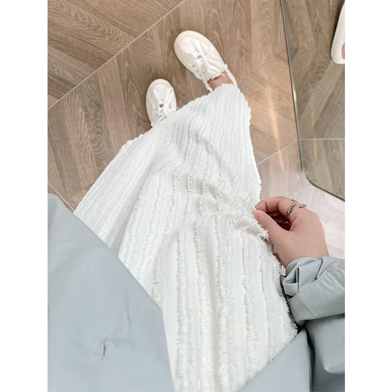 白スカート プリーツ加工タイト美ラインスカート