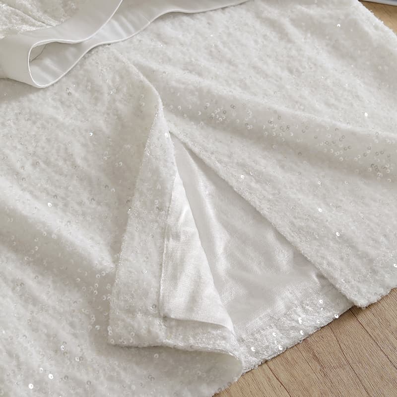 白スカート タイト輝きをまとう上品ロングスカート