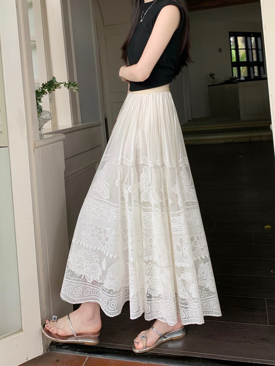白スカート 蝶々刺繍レース重ねフレアロングスカート