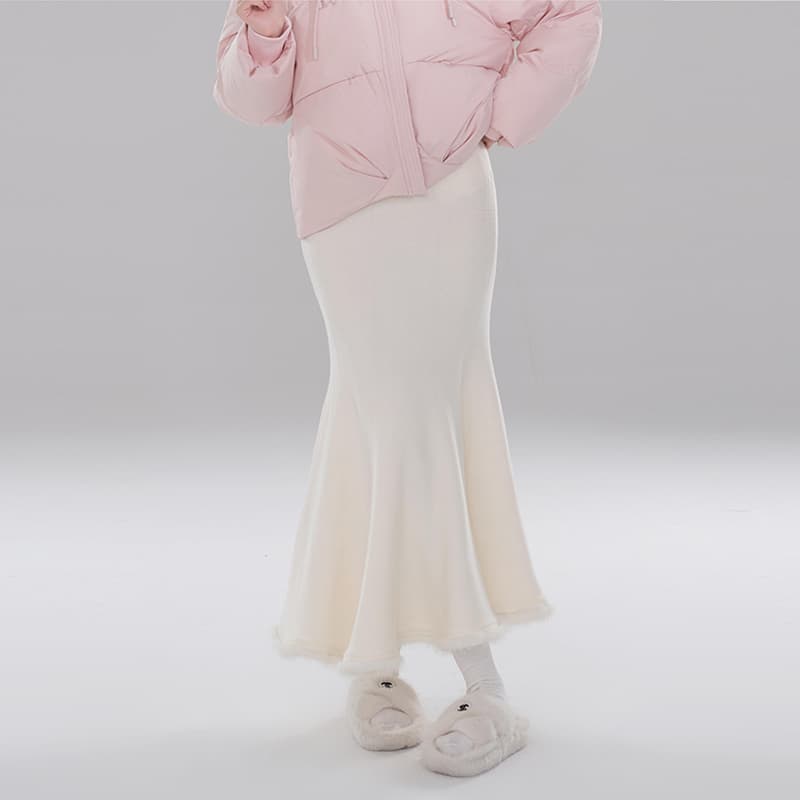 白スカート マーメイド 優美な曲線シルエット