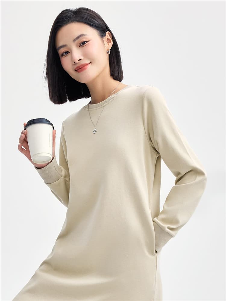 白スカート 裾広がりゆったりワンピース