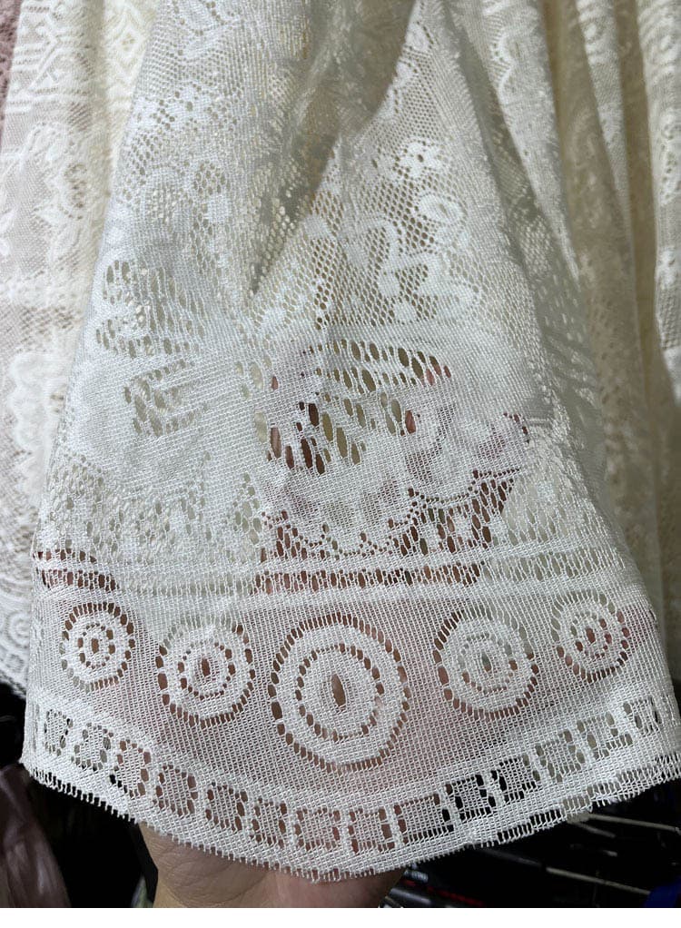 白スカート 蝶々刺繍レース重ねフレアロングスカート