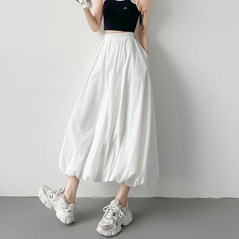 白スカート ふんわりバルーンティアードスカート