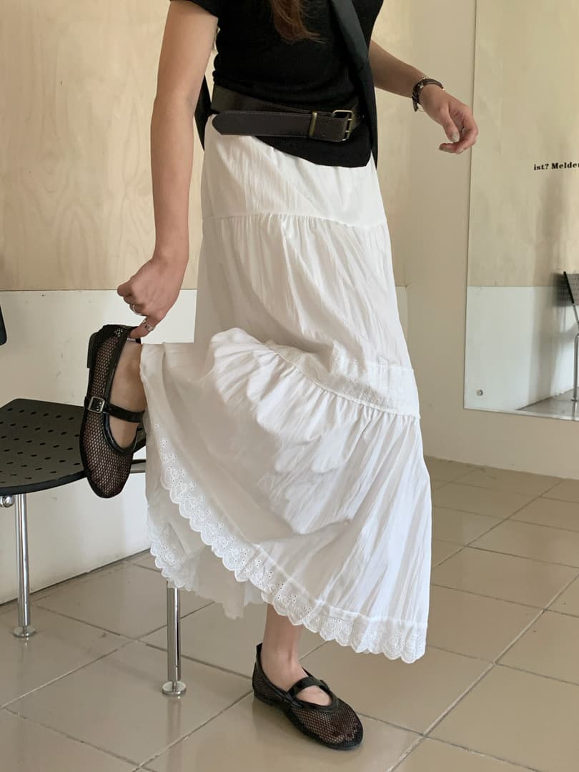 白スカート  ティアード切替えマキシ丈プリーツスカート