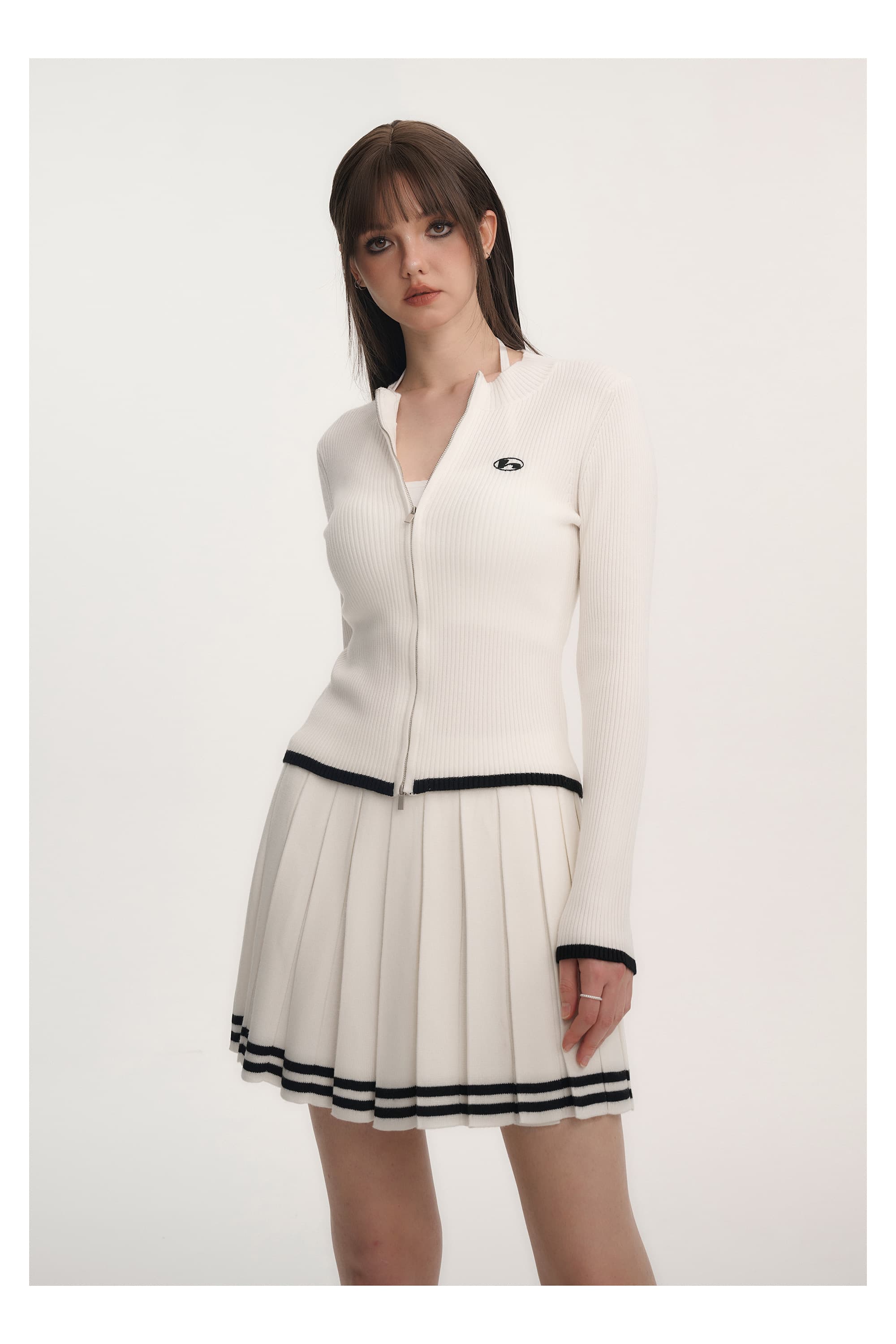 白スカート プリーツミニスカート