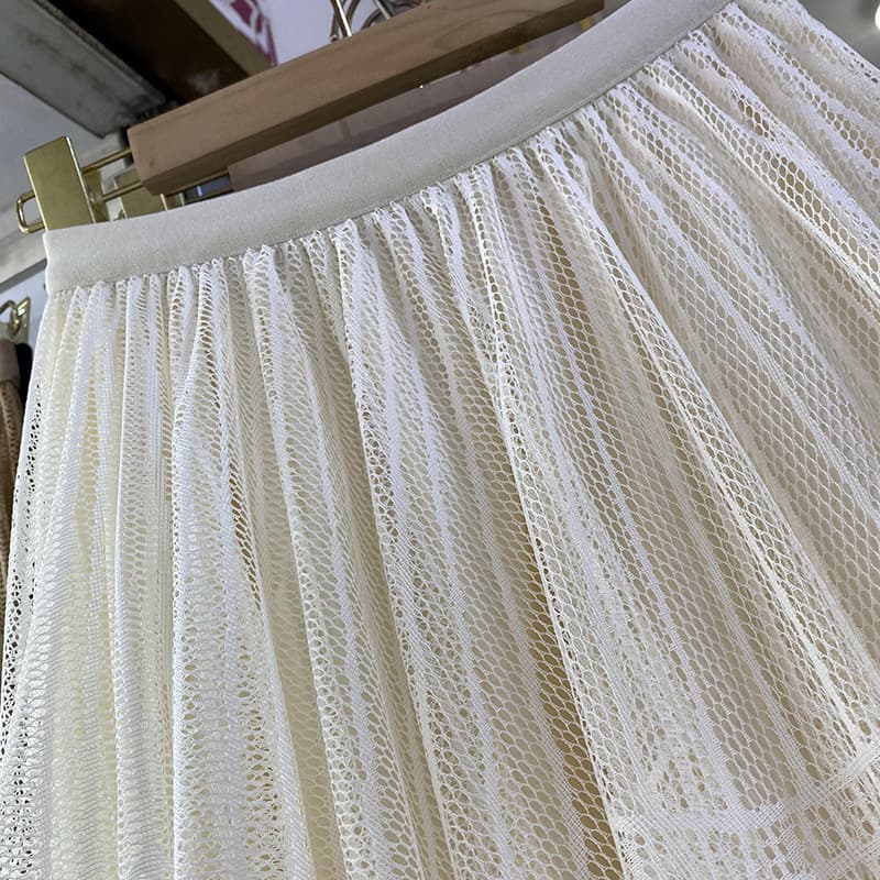 白スカート 蝶々刺繍レース重ねフレアロングスカート