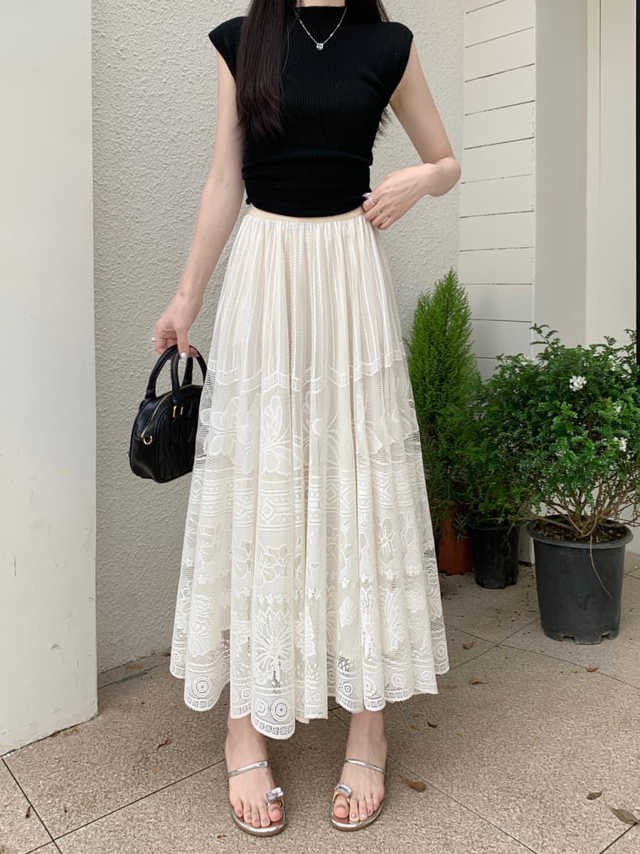 白スカート 蝶々刺繍レース重ねフレアロングスカート