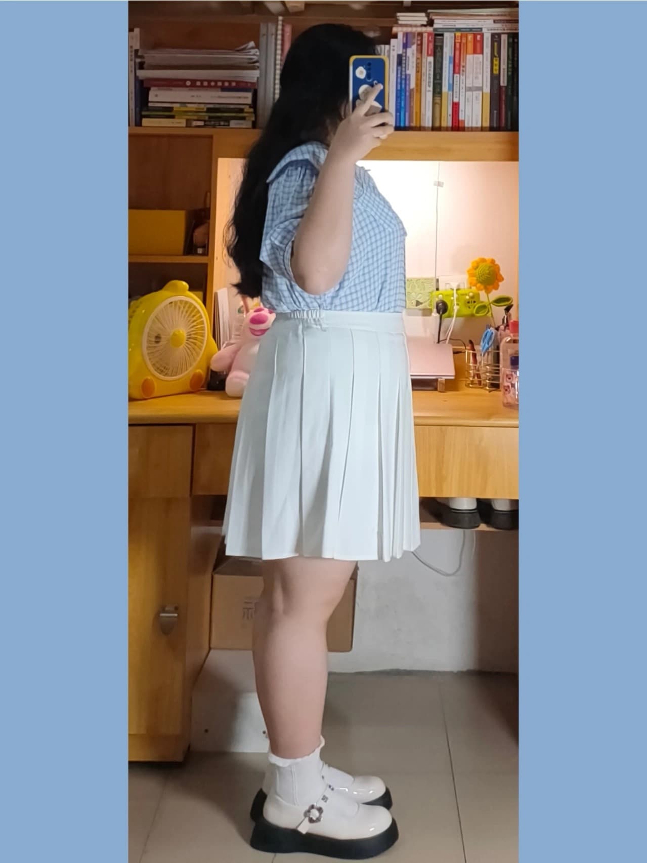 白スカート 優美な たっぷりプリーツスカート